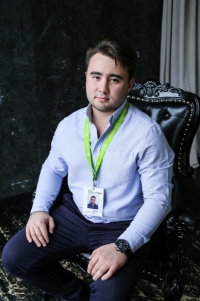 Роман Хусаинов